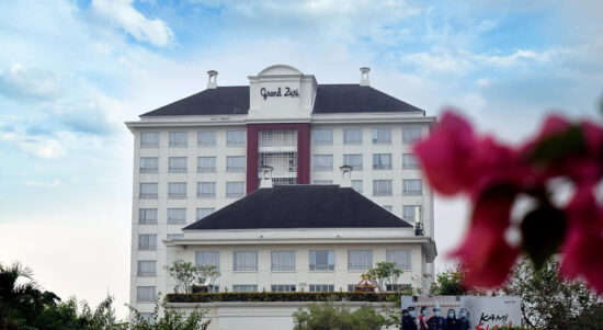 Hotel Grand Zuri BSD City