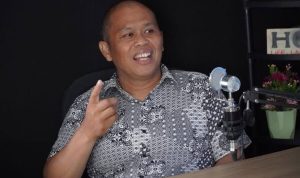 akademisi-universitas-17-agustus-fernando-emas-foto-dokument-6mri