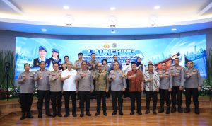 Wakapolri dan Jajaran Pengurus SMA KTB